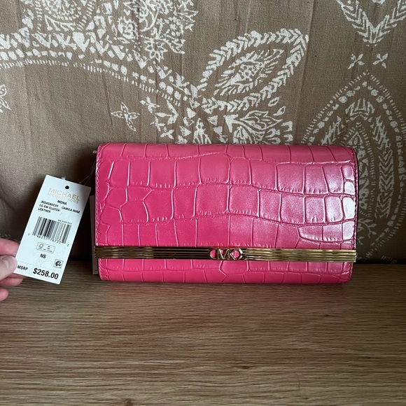 NWT MICHAEL MICHAEL KORS Croco Embossed Mona Large E/W Clutch in Camila Rose - Picture 5 of 11